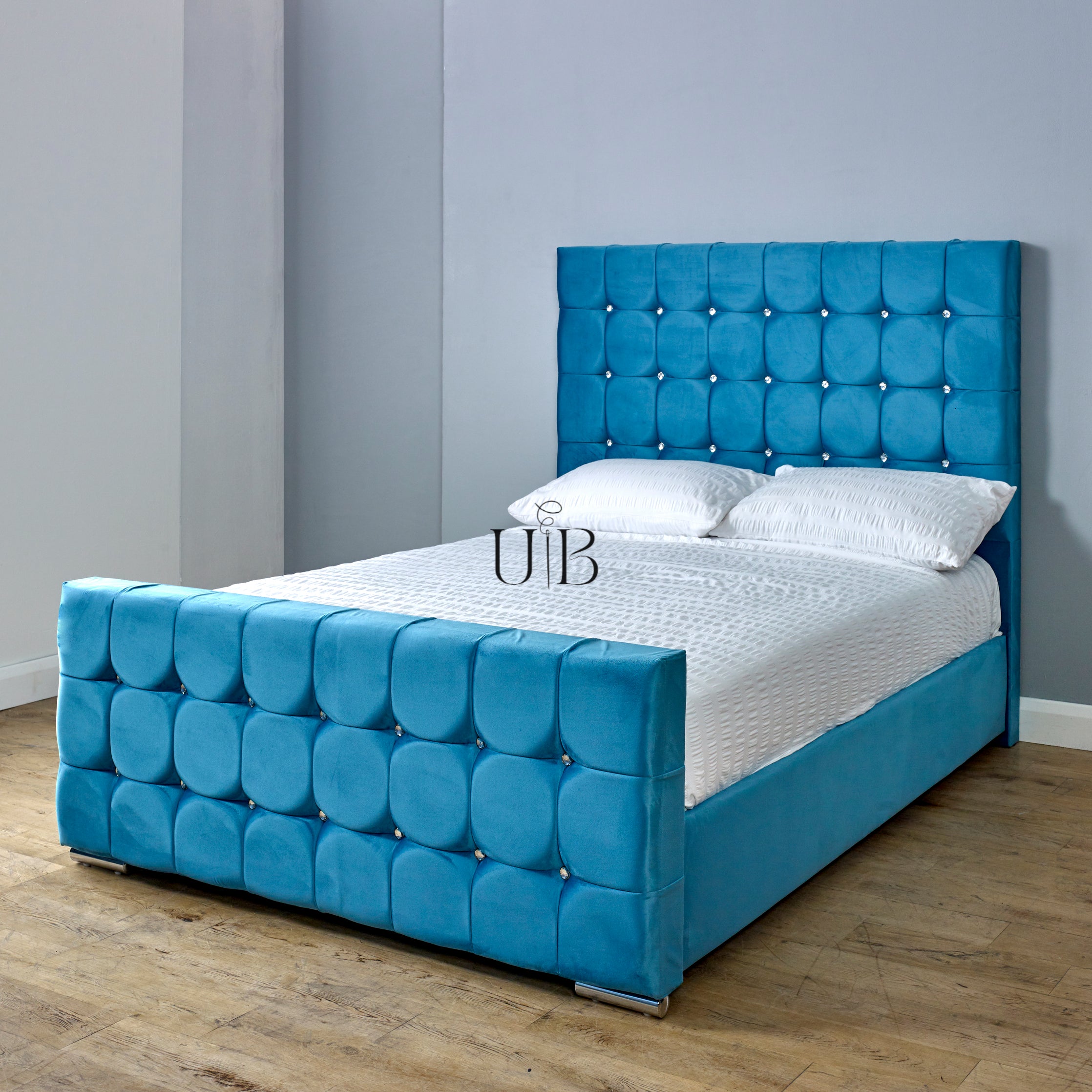 GridLux Tufted Bed Frame